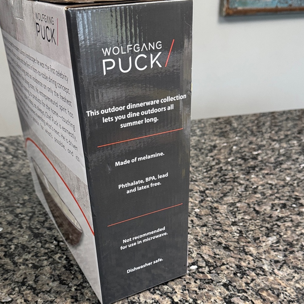 Wolfgang Puck Melamine Outdoor Serving Bowls NWT - Picture 6 of 8